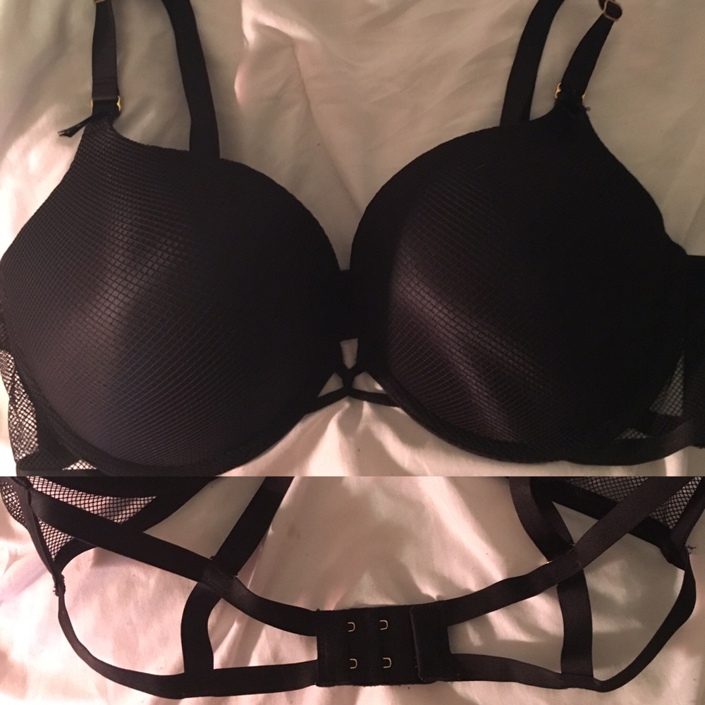 Victoria's Secret bombshell bra 38C